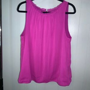 Ann Taylor pink ruffle neckline sleeveless top Sz XL keyhole back elastic hem